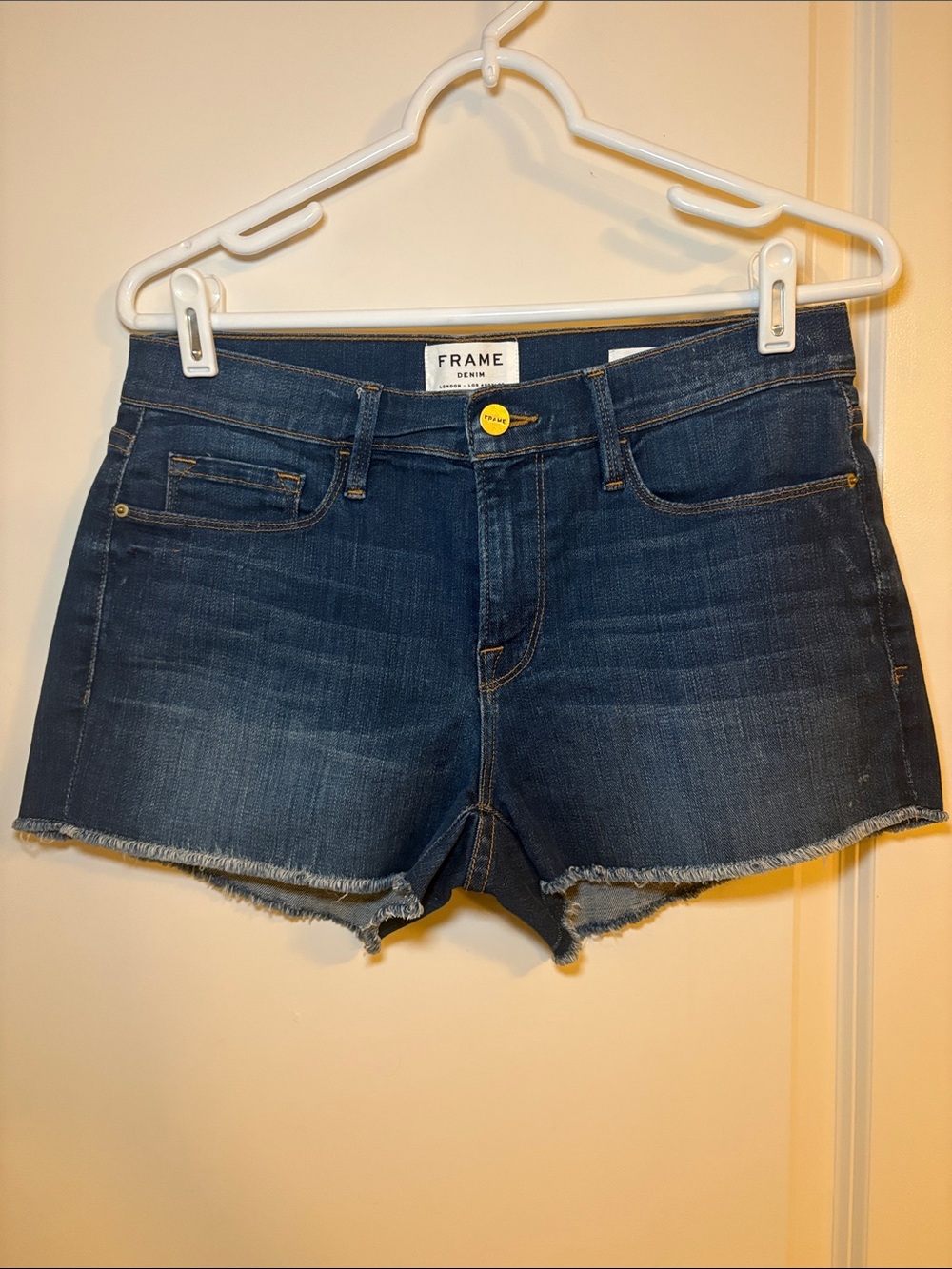 Frame Le Cutoff Denim Indigo Frayed Hem Jean Shorts